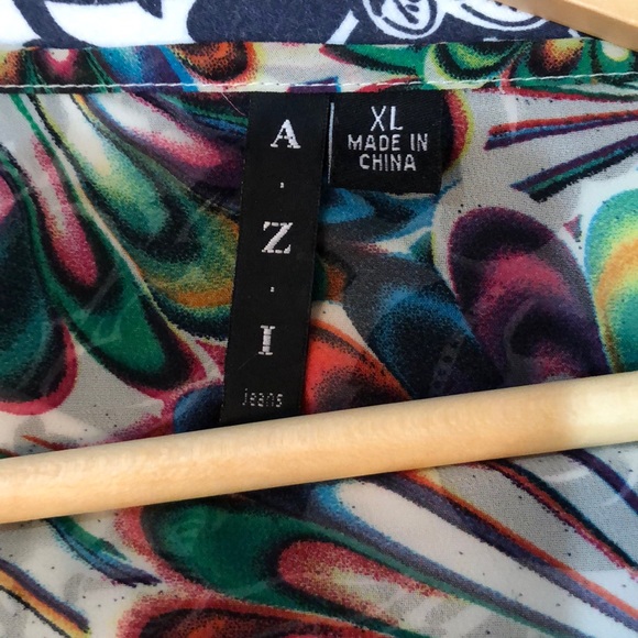 Colorful Blouse - Picture 6 of 8